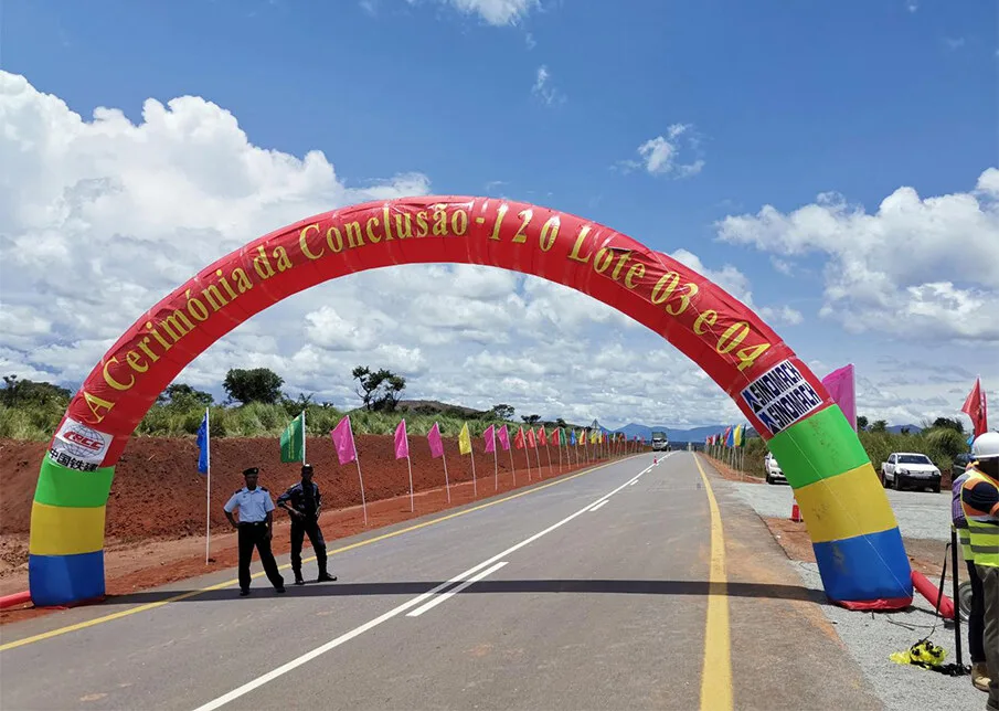 Cerimonia de conclusao do lote 3 da Estrada Nacional 120
